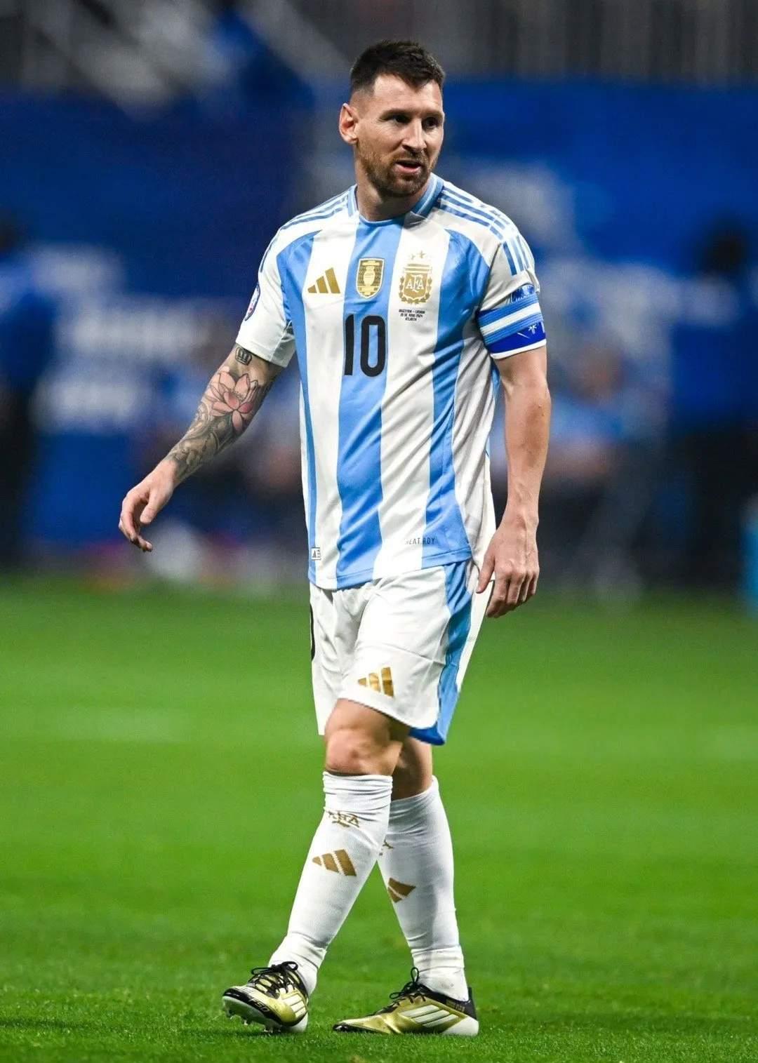 九游BT版手游梅西连续十五场比赛得分超过出色防守，切尔西不断突破！的简单介绍