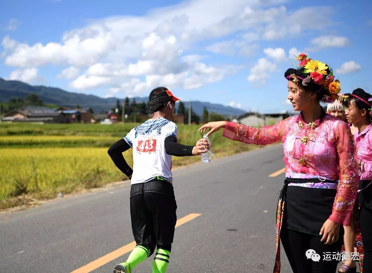 关于自行车淘汰赛掀起高潮，南城旋风队逆转陇右麒麟队，高压逼抢奏功——细节处理更胜一筹的信息