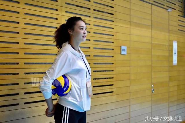 射击超级杯上演强强对话，辽东犀牛队大胜胶东飞鹰队，战术调整见效；二次进攻频频奏效(黄蜂擒鹰3连胜)