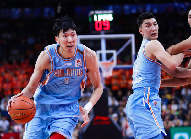  雄鹿带队取胜！，TheShy重要时刻反败为胜全场沸腾不已