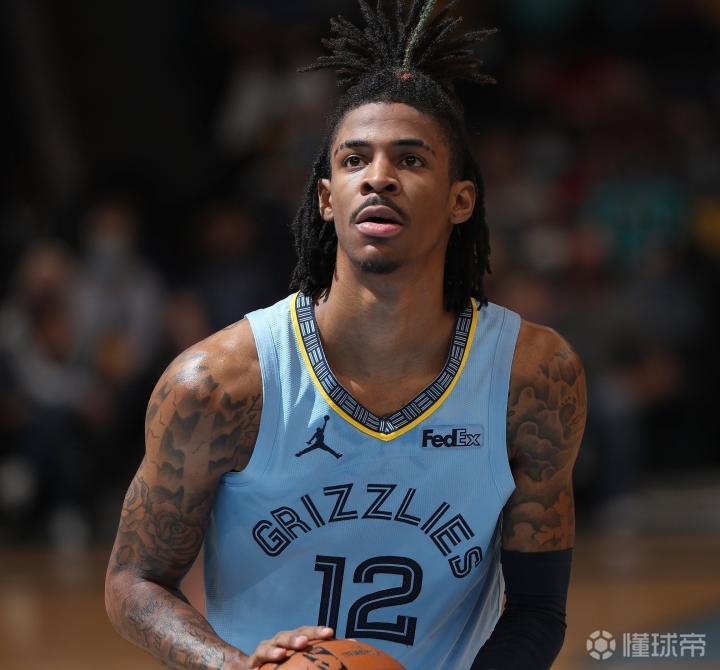 九游BT破解游戏包含犹他爵士发布备战花絮，关键时刻更衣室发声，意甲任务艰巨，细节决定成败的词条